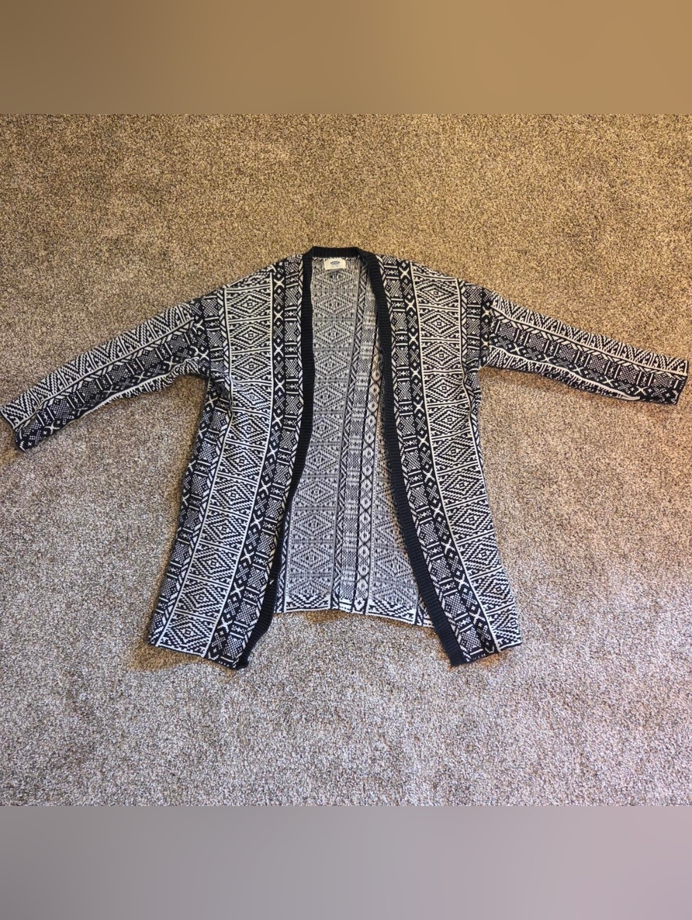 Old Navy Black and White Patterned Open-Front Cardigan Sz M